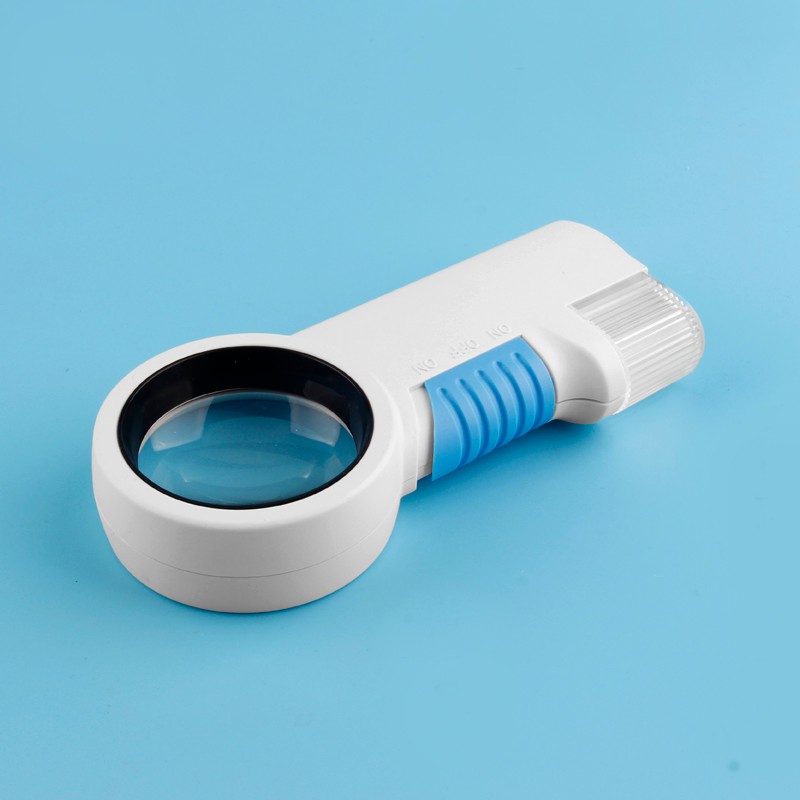 Hot sale multifunction portable magnifier with led lights 8X